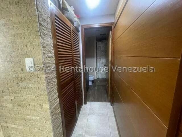 Apartamento (1 Nivel) en Venta en Miranda, Distrito Metropolitano - 12