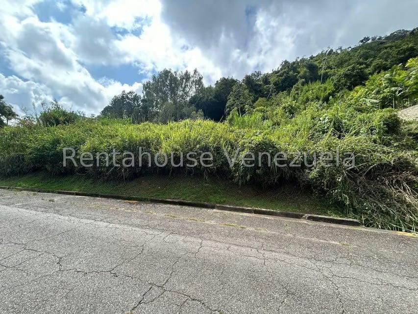 Terreno (Residencial) en Venta en Cerro Verde, Distrito Metropolitano - 16
