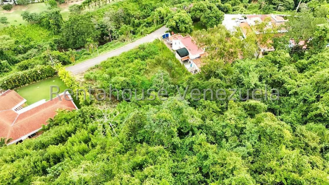 Terreno (Residencial) en Venta en Cerro Verde, Distrito Metropolitano - 5