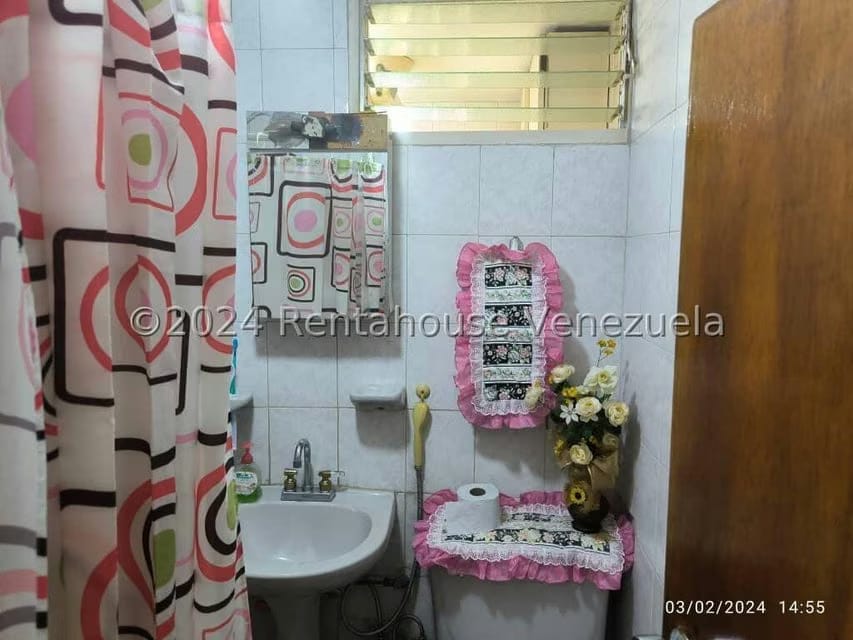 Apartamento (1 Nivel) en Venta en Coche, Distrito Metropolitano - 16