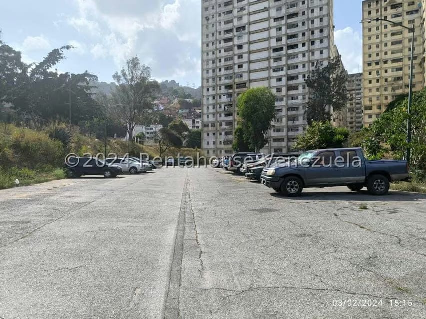 Apartamento (1 Nivel) en Venta en Coche, Distrito Metropolitano - 18