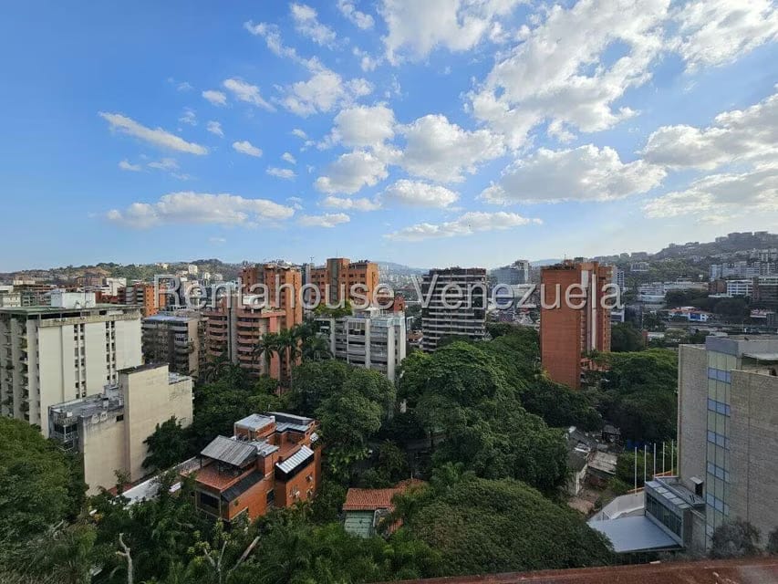 Comercial (Oficina) en Venta en El Rosal, Distrito Metropolitano - 25