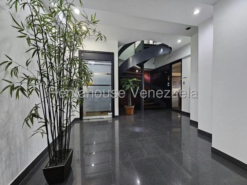Comercial (Oficina) en Venta en El Rosal, Distrito Metropolitano - 4