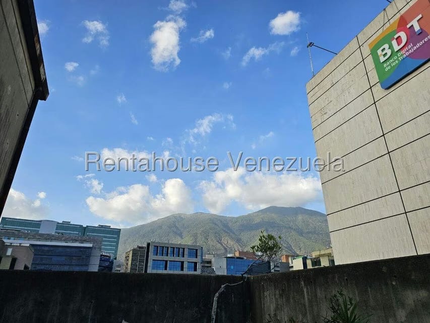 Comercial (Oficina) en Venta en El Rosal, Distrito Metropolitano - 39