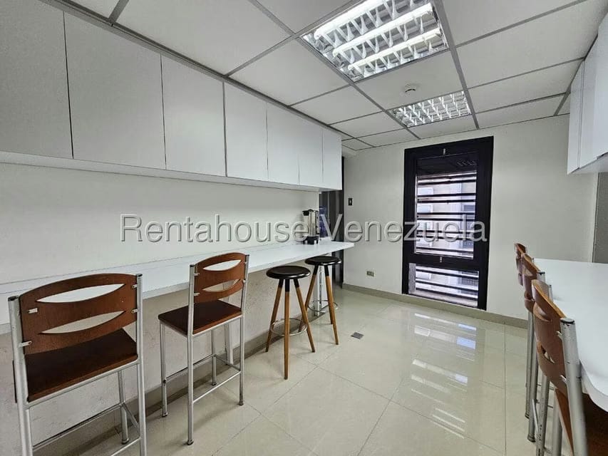 Comercial (Oficina) en Venta en El Rosal, Distrito Metropolitano - 45