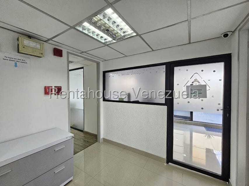 Comercial (Oficina) en Venta en El Rosal, Distrito Metropolitano - 46