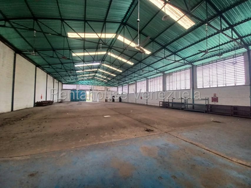 Comercial (Galpon - Deposito) en Alquiler en Zona Industrial Piñonal Sur, Aragua - 16