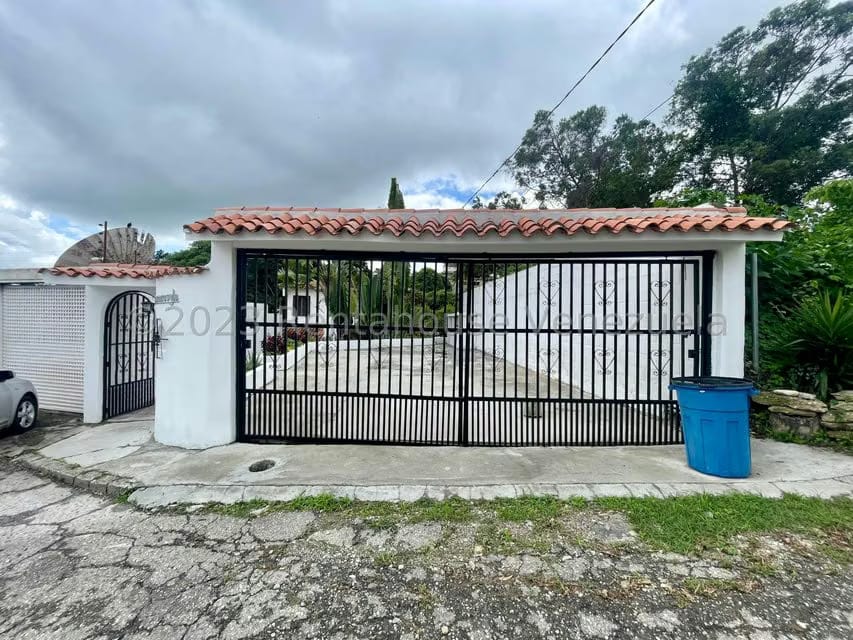 Casa (Multipes Niveles) en Venta en El Peñon, Distrito Metropolitano