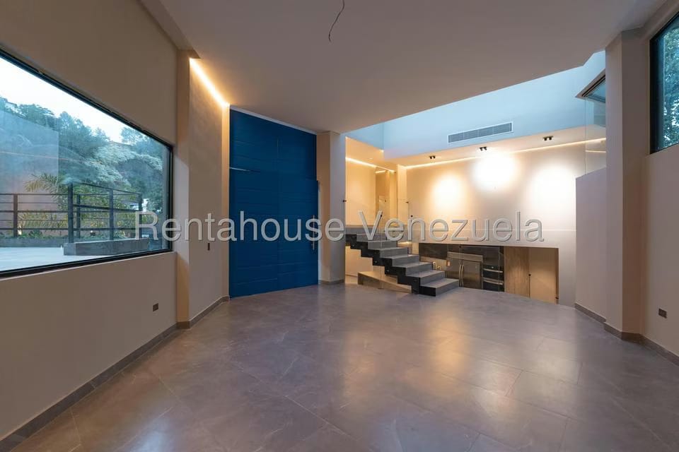 Casa (Multipes Niveles) en Venta en Prados del Este, Distrito Metropolitano - 4