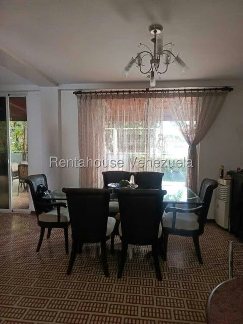 Casa (1 Nivel) en Venta en Loma Linda, Distrito Metropolitano - 4