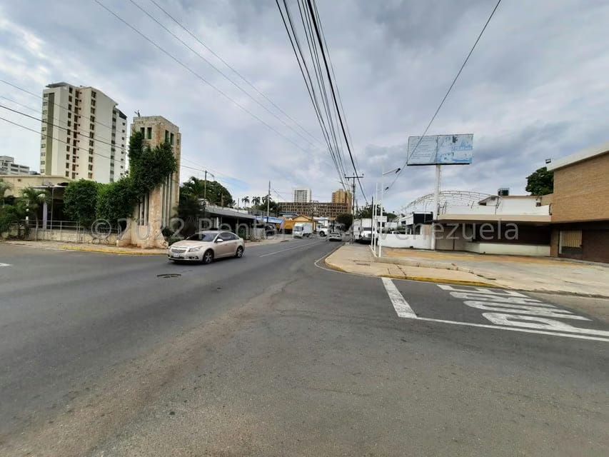 Comercial (Local Comercial) en Alquiler en Calle 72, Zulia