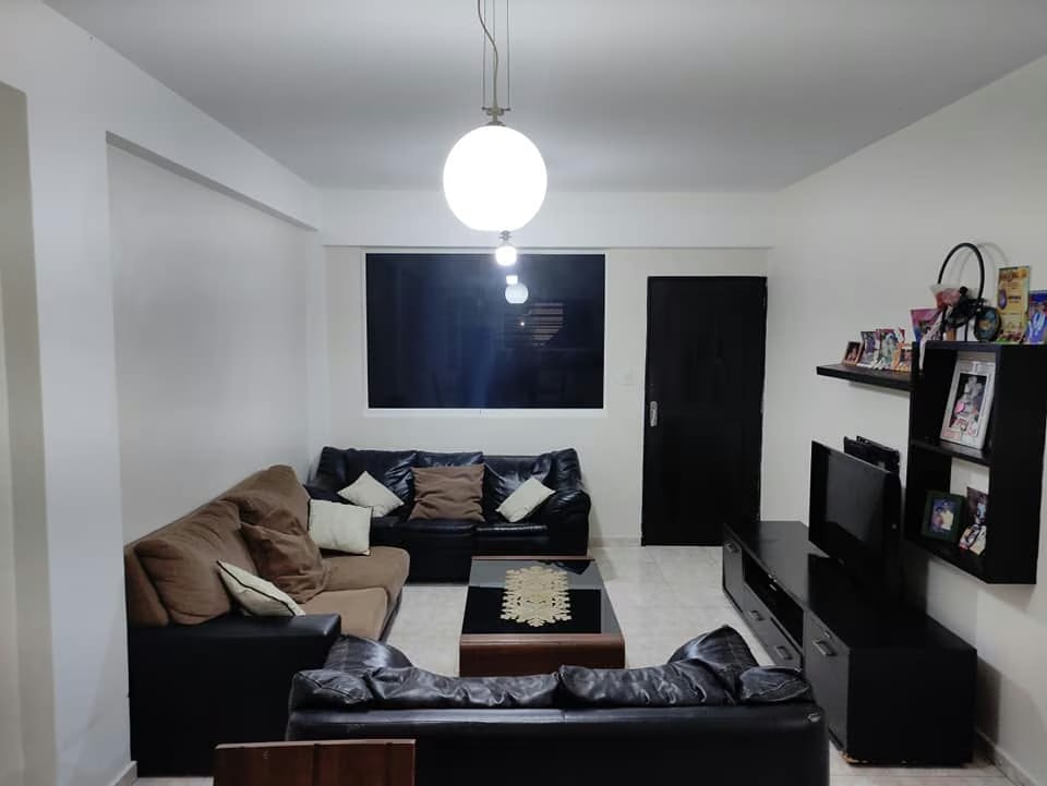 Apartamento Amoblado 137 M 2 , 3 Cuartos , 3 Baños - 3