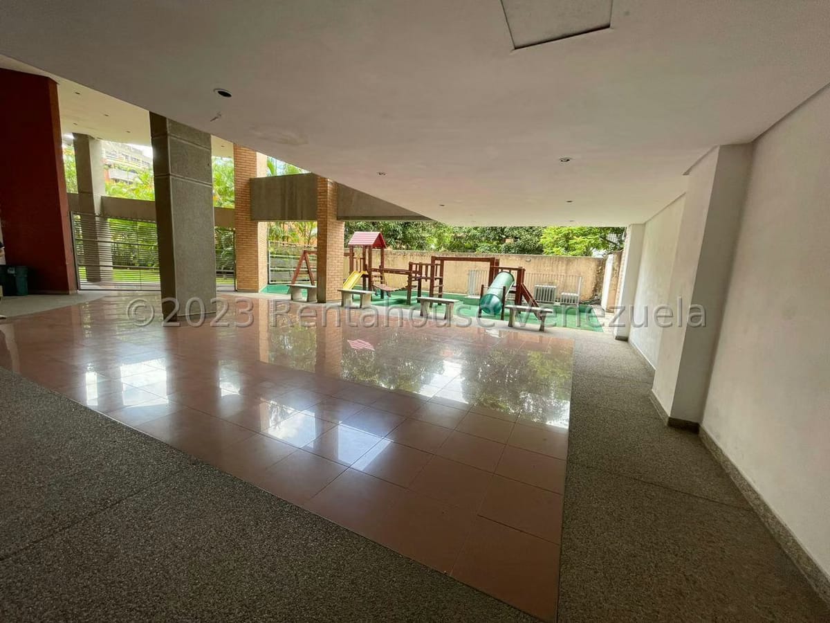 APARTAMENTO EN VENTA – ELENA MARIN NOBREGA