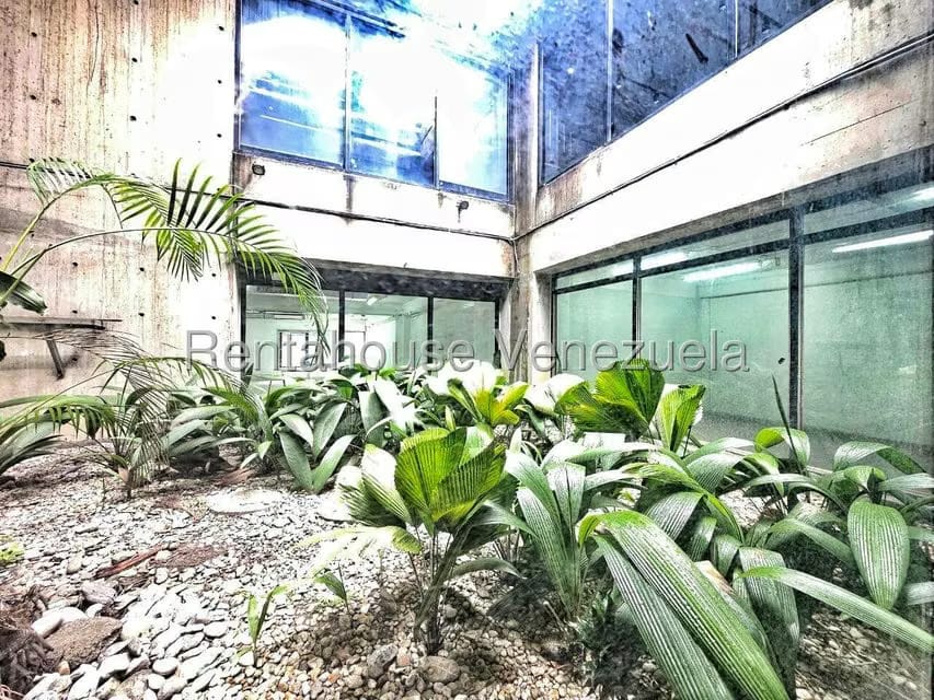 Comercial (Oficina) en Venta en El Rosal, Distrito Metropolitano - 35