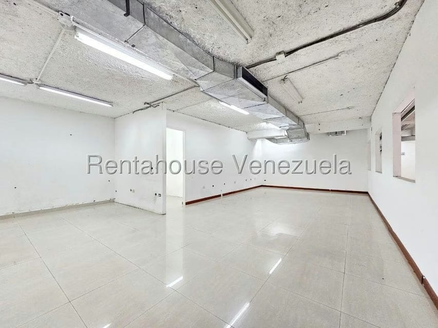 Comercial (Oficina) en Venta en El Rosal, Distrito Metropolitano - 36