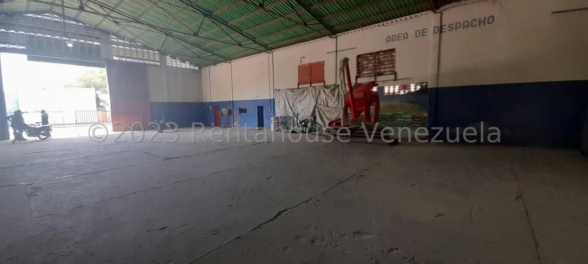 Comercial (Galpon - Deposito) en Venta en Centro, Portuguesa - 13
