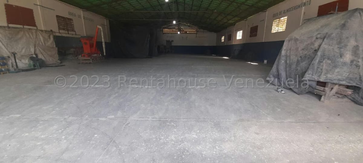 Comercial (Galpon - Deposito) en Venta en Centro, Portuguesa - 14