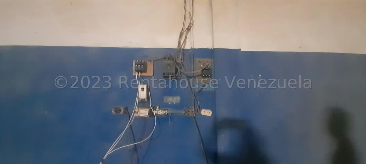 Comercial (Galpon - Deposito) en Venta en Centro, Portuguesa - 38