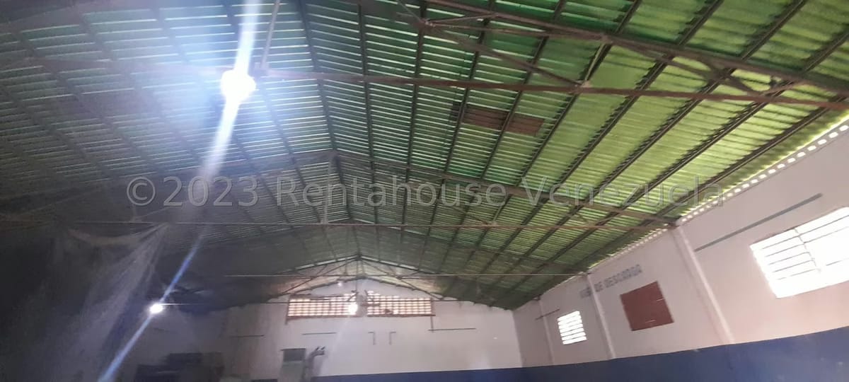 Comercial (Galpon - Deposito) en Venta en Centro, Portuguesa - 8