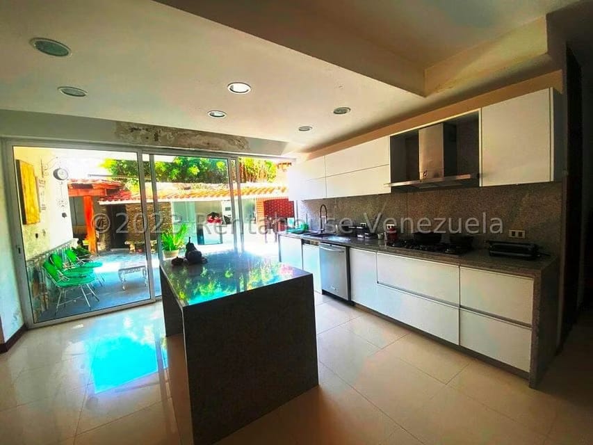 Casa (Multipes Niveles) en Venta en El Peñon, Distrito Metropolitano - 17