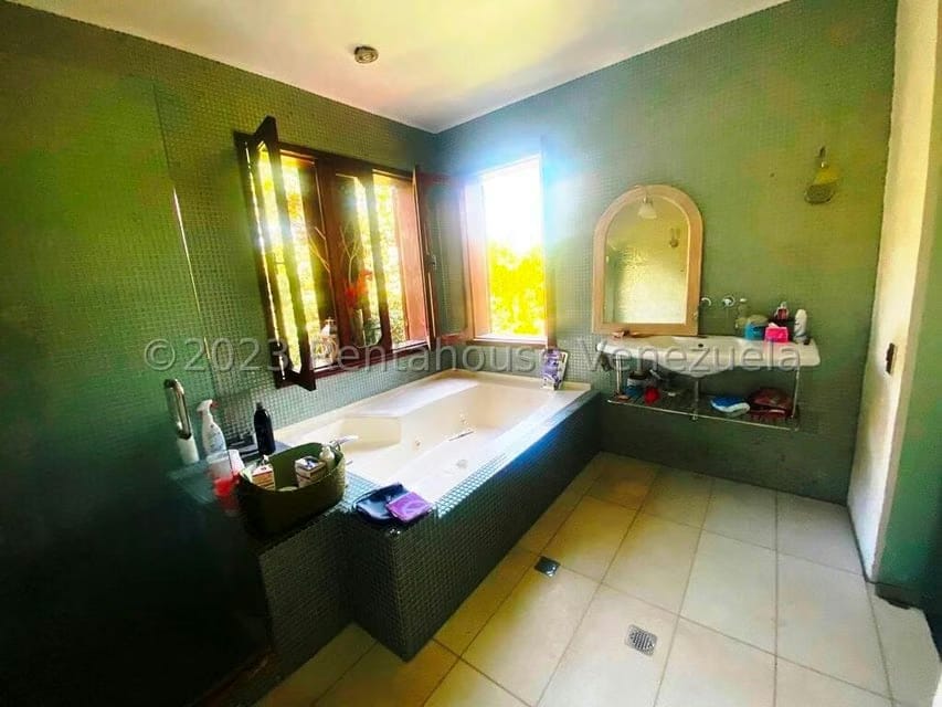 Casa (Multipes Niveles) en Venta en El Peñon, Distrito Metropolitano - 27