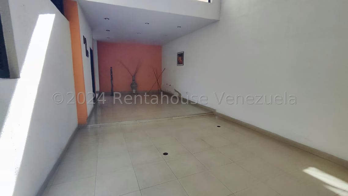 Apartamento (1 Nivel) en Venta en Avenida Mariño, Aragua - 43