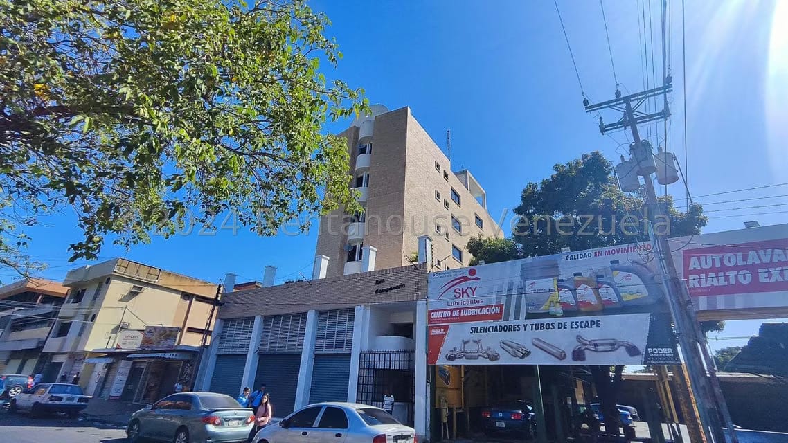 Apartamento (1 Nivel) en Venta en Avenida Mariño, Aragua - 52