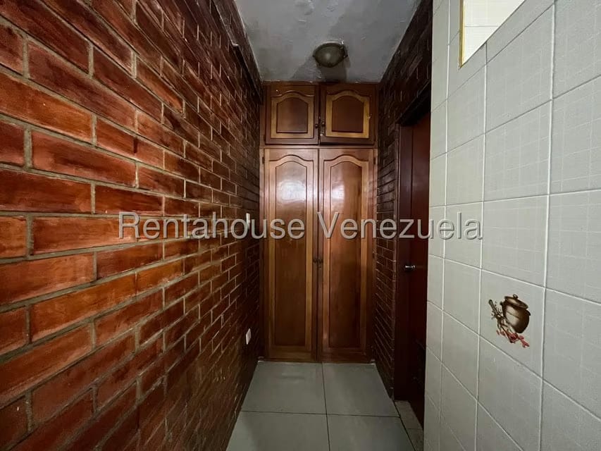 Casa (Duplex) en Venta en Los Libertadores, Lara - 31