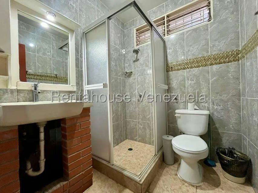 Casa (Duplex) en Venta en Los Libertadores, Lara - 32