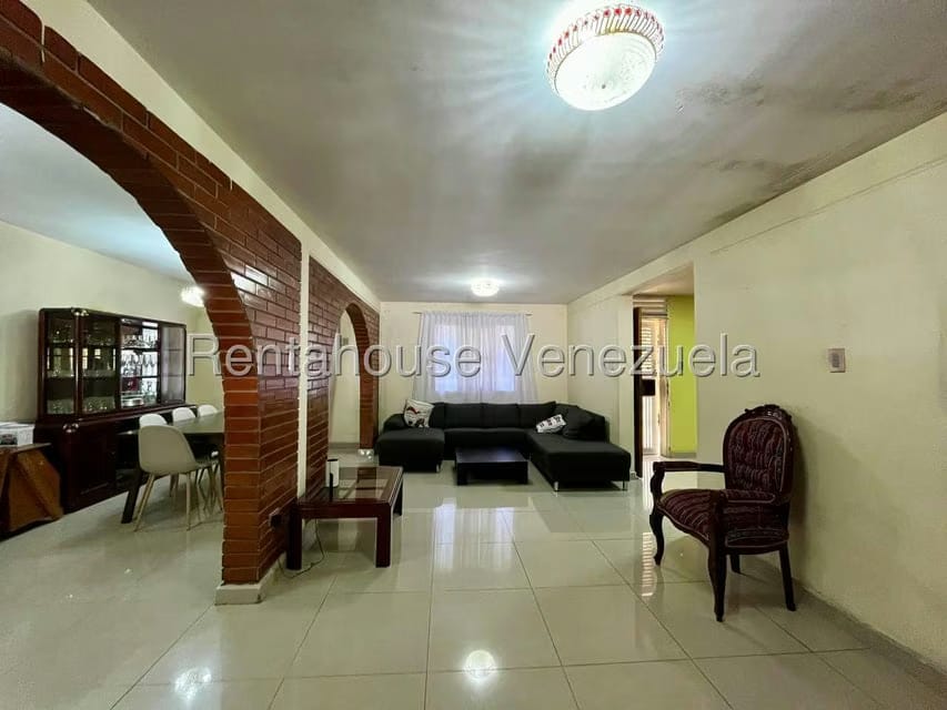 Casa (Duplex) en Venta en Los Libertadores, Lara - 8
