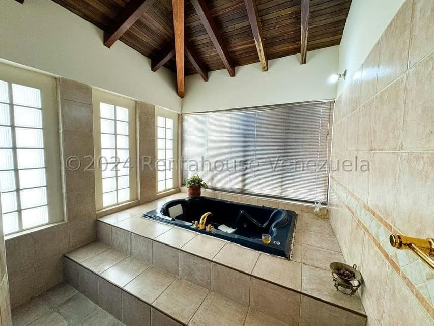 Casa (1 Nivel) en Venta en Pan de Azucar, Miranda - 20