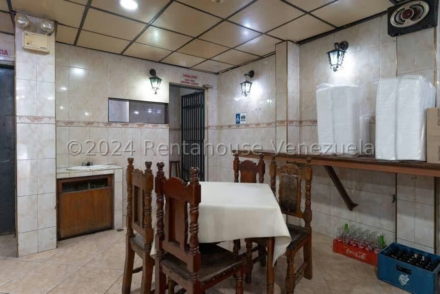 Comercial (Local Comercial) en Alquiler en Catia, Distrito Metropolitano - 11