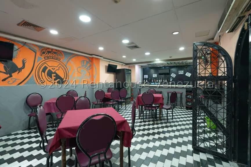 Comercial (Local Comercial) en Alquiler en Catia, Distrito Metropolitano - 28