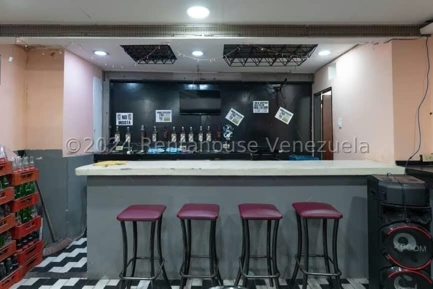 Comercial (Local Comercial) en Alquiler en Catia, Distrito Metropolitano - 35
