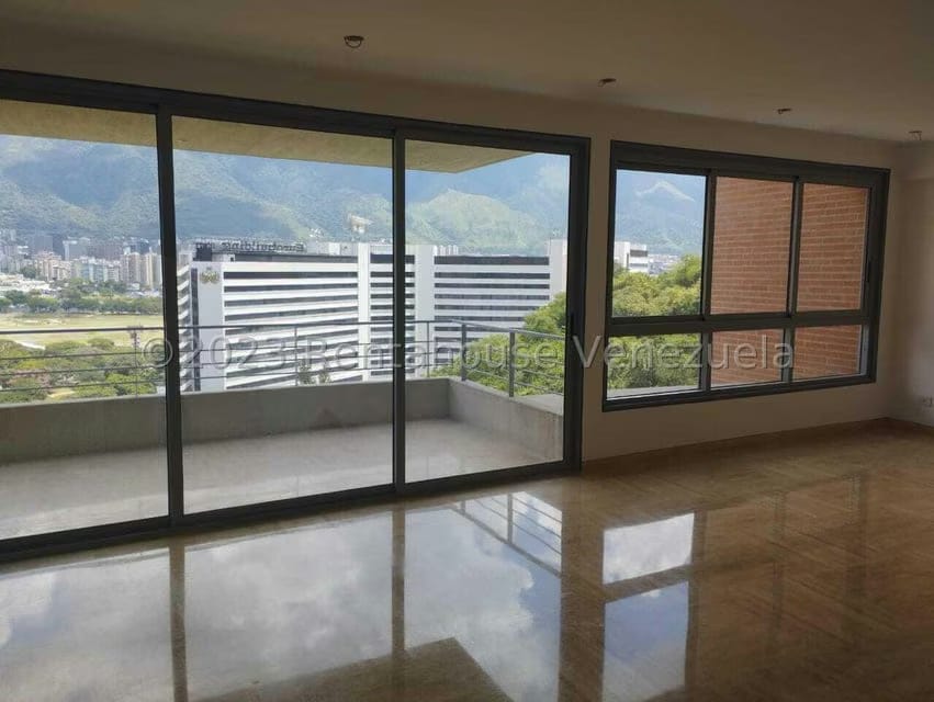 Apartamento (1 Nivel) en Venta en Lomas de Las Mercedes, Distrito Metropolitano - 3