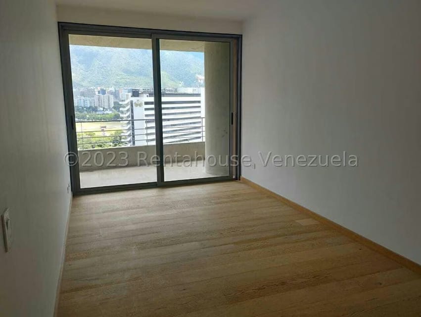 Apartamento (1 Nivel) en Venta en Lomas de Las Mercedes, Distrito Metropolitano - 24