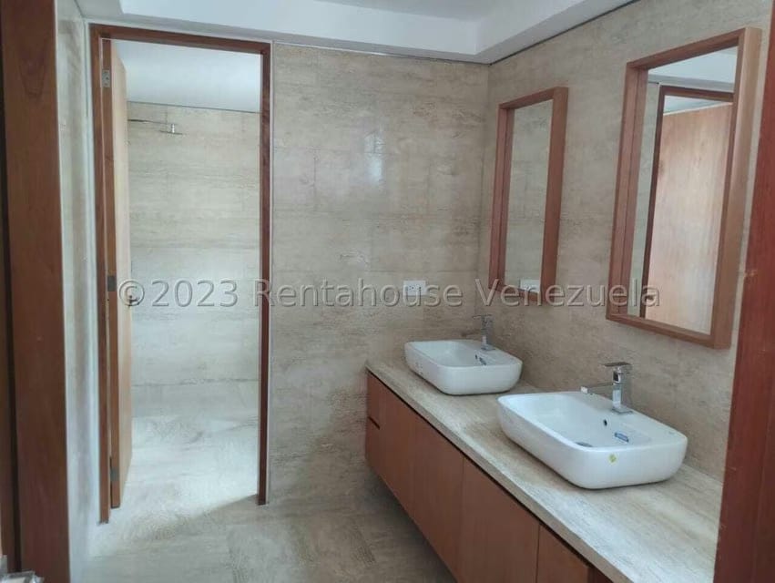 Apartamento (1 Nivel) en Venta en Lomas de Las Mercedes, Distrito Metropolitano - 30