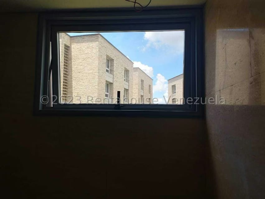 Apartamento (1 Nivel) en Venta en Lomas de Las Mercedes, Distrito Metropolitano - 33