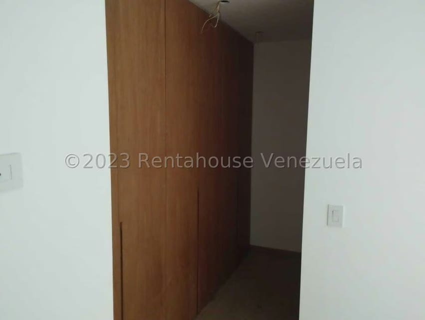 Apartamento (1 Nivel) en Venta en Lomas de Las Mercedes, Distrito Metropolitano - 35
