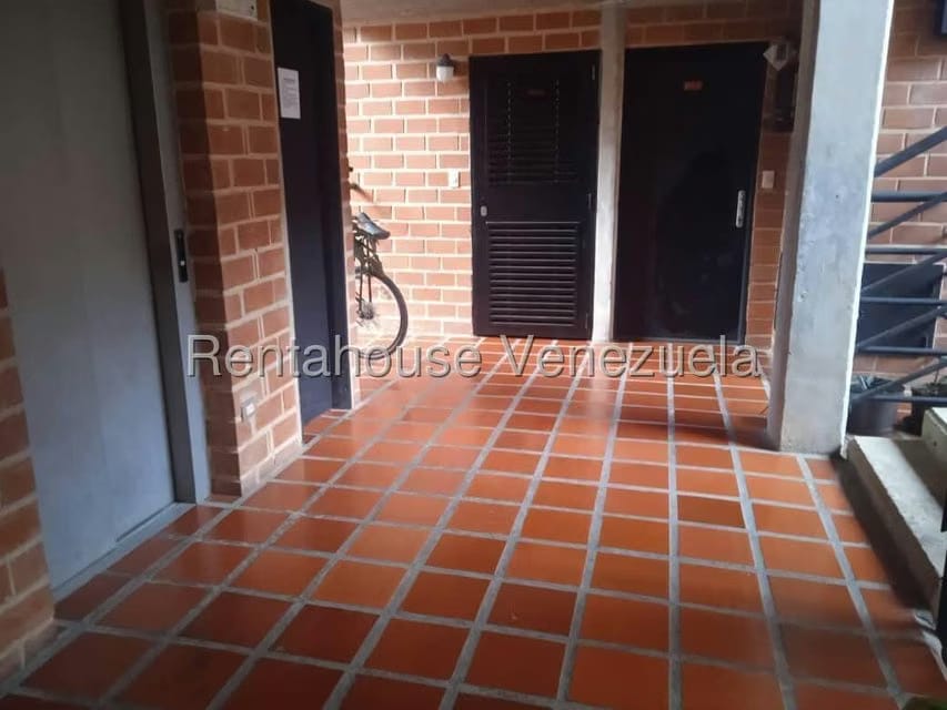 Apartamento (1 Nivel) en Venta en Terrazas de Guaicoco, Distrito Metropolitano - 2