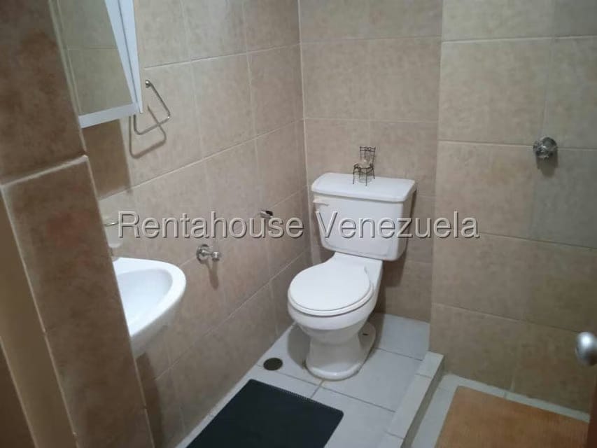 Apartamento (1 Nivel) en Venta en Terrazas de Guaicoco, Distrito Metropolitano - 11