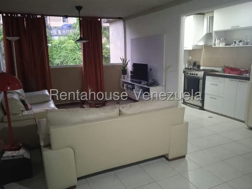 Apartamento (1 Nivel) en Venta en Terrazas de Guaicoco, Distrito Metropolitano - 4