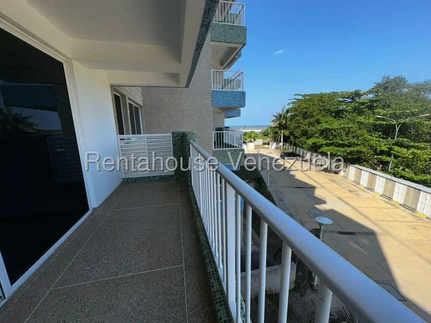 Apartamento (1 Nivel) en Venta en Agua Sal, Miranda - 11