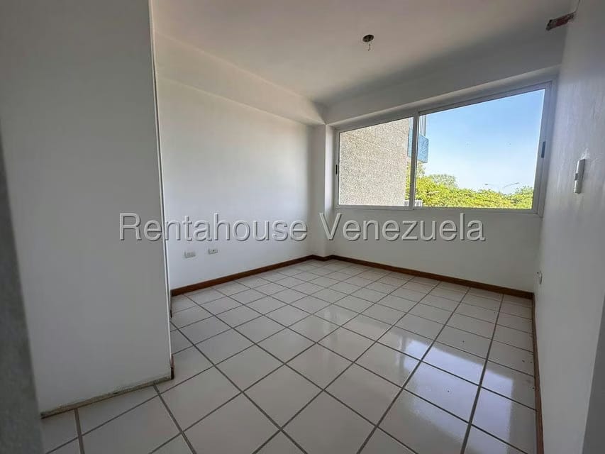 Apartamento (1 Nivel) en Venta en Agua Sal, Miranda - 14