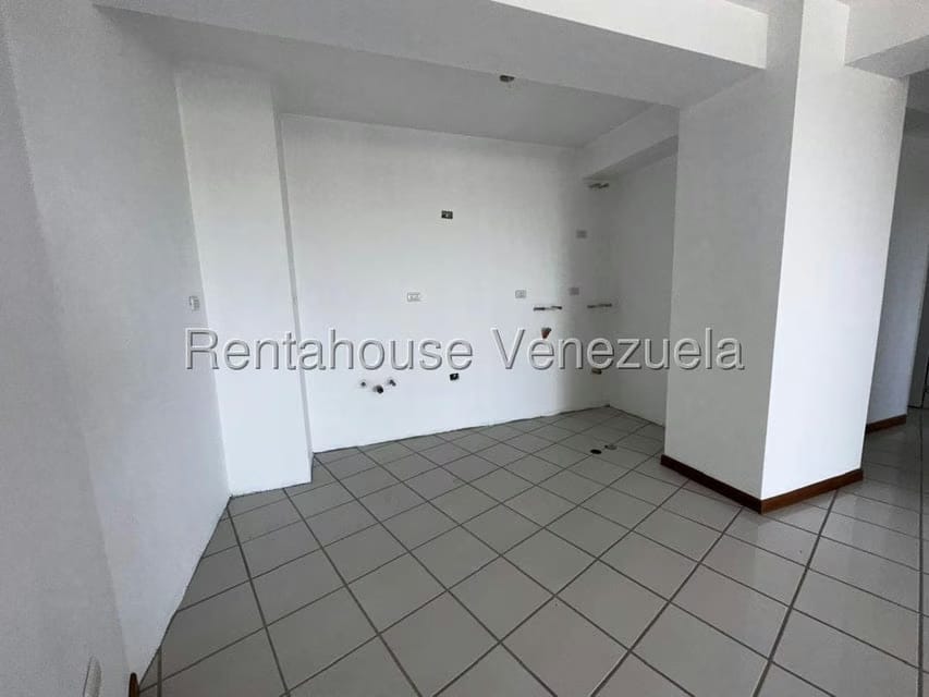 Apartamento (1 Nivel) en Venta en Agua Sal, Miranda - 10