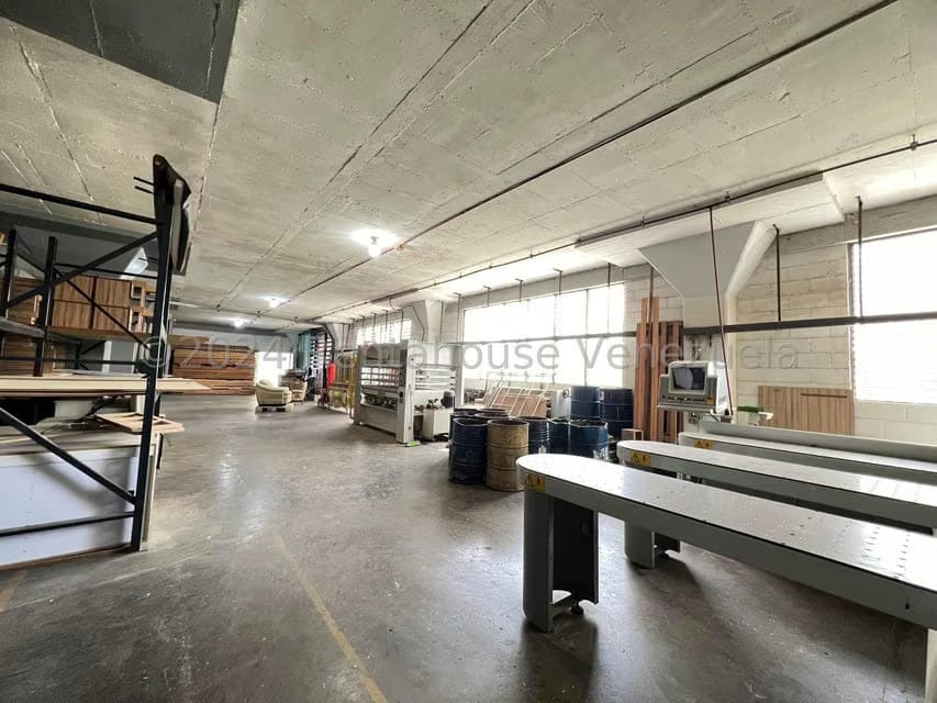 Comercial (Galpon - Deposito) en Venta en Municipio Carrizal, Miranda - 2