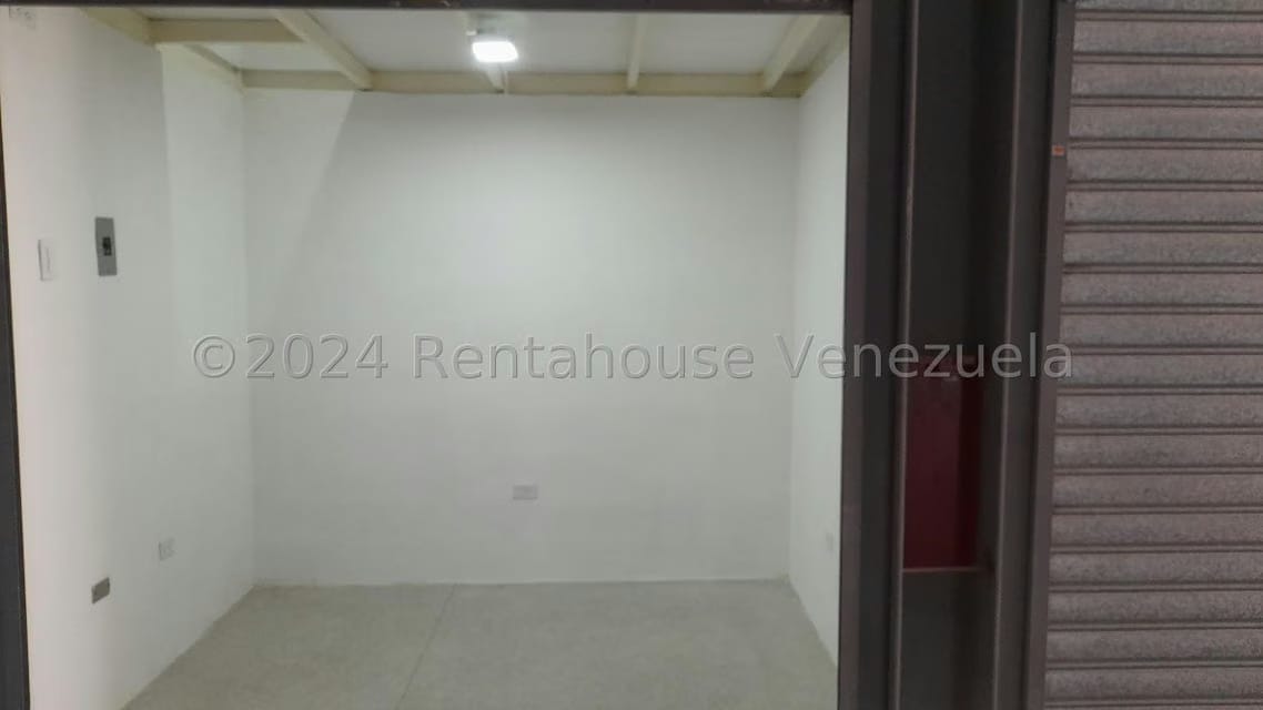 Comercial (Local Comercial) en Alquiler en Ave Intercomunal, Lara - 4