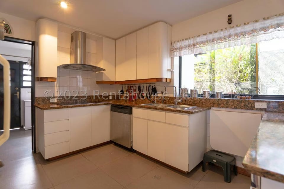 Casa (1 Nivel) en Venta en La Lagunita Country Club, Distrito Metropolitano - 27