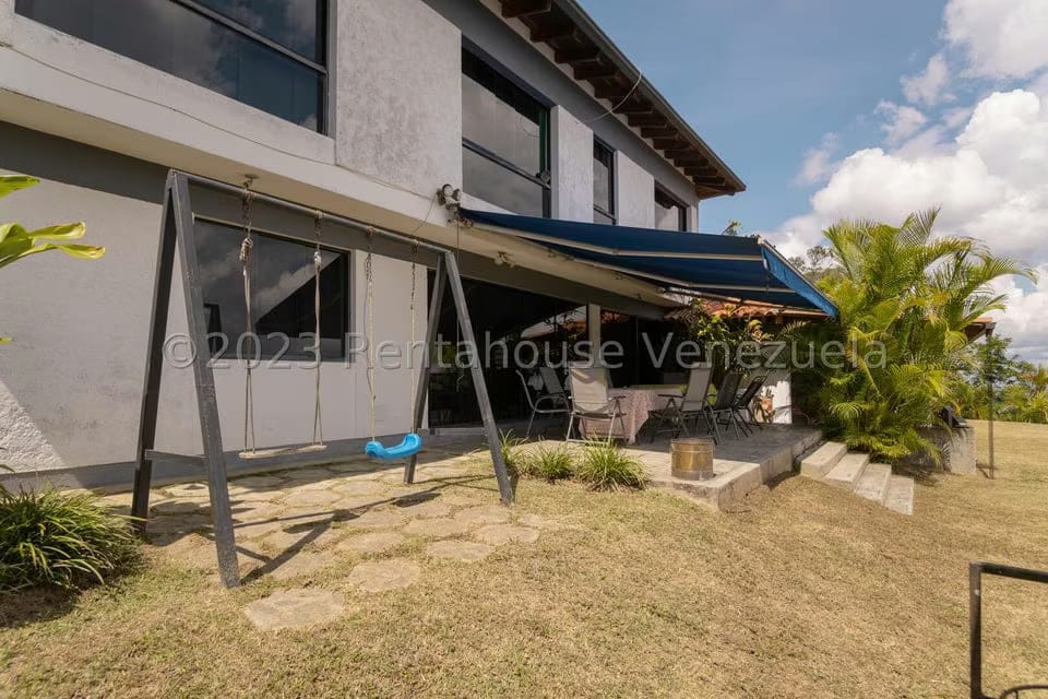 Casa (1 Nivel) en Venta en La Lagunita Country Club, Distrito Metropolitano - 4