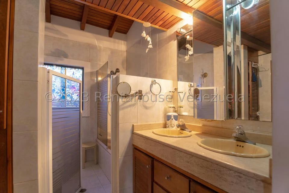 Casa (1 Nivel) en Venta en La Lagunita Country Club, Distrito Metropolitano - 38